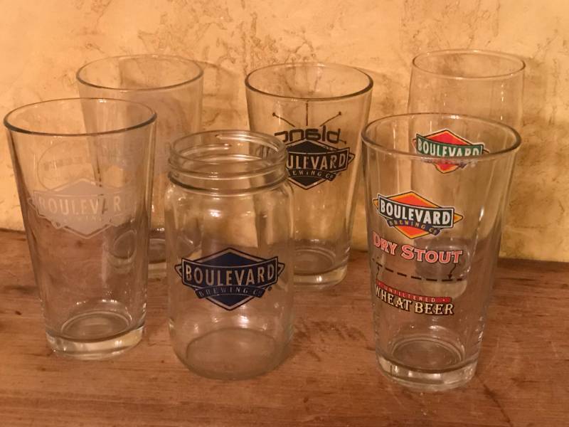 lot 2169 image: Set of 6 Kansas City Boulevard Brewery Bar Glasses
