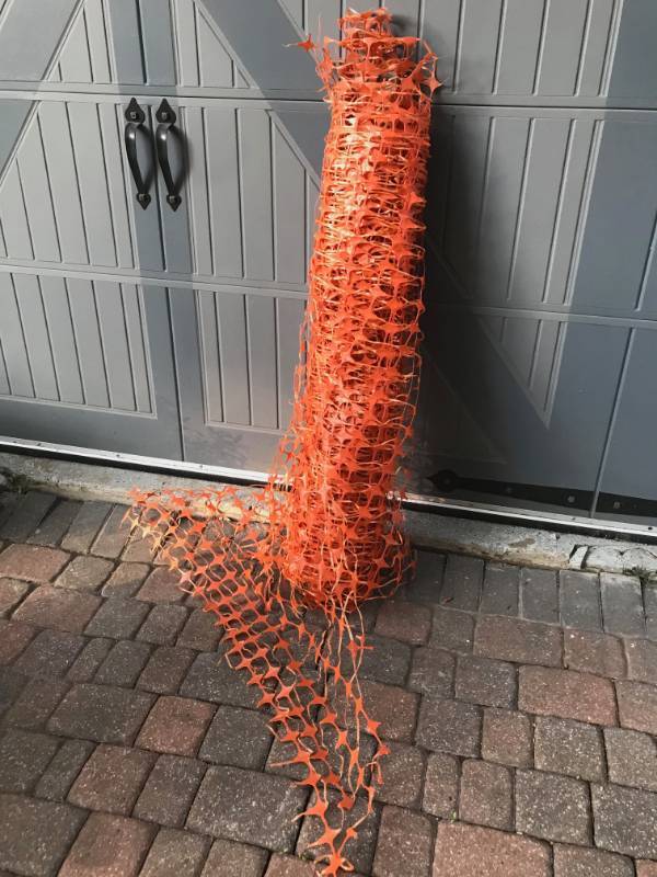 lot 2250 image: Orange Plastic Construction Fencing