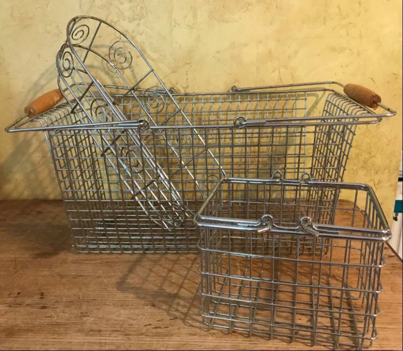 lot 2258 image: Set of Metal Storage Baskets