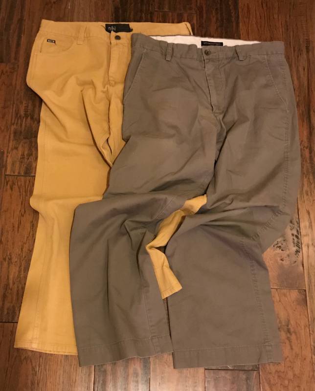 lot 2306 image: Banana Republic Khaki pants and colored jeans 36 x 32