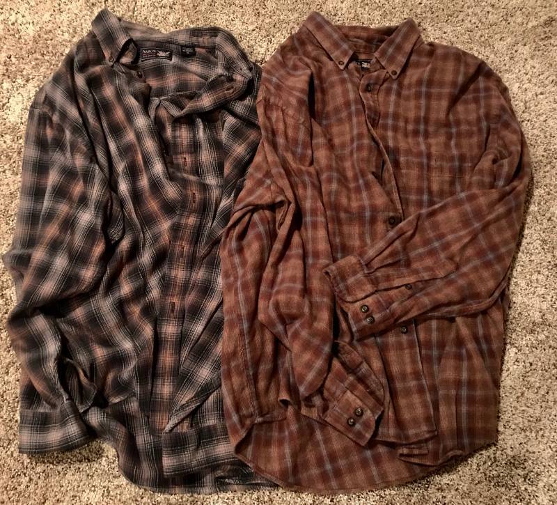 lot 2307 image: Set of 2 Arrow Flannel Shirts Large