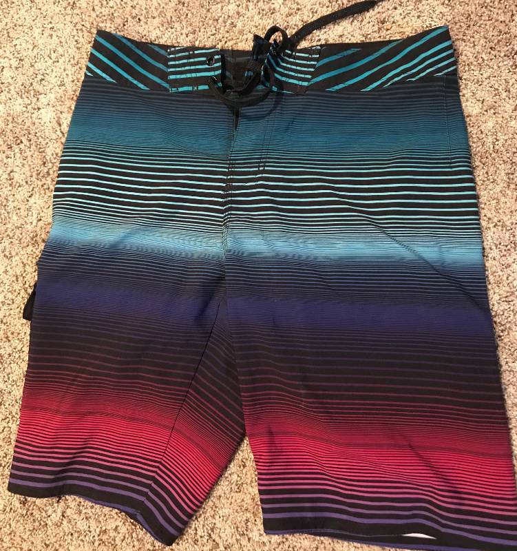 lot 2314 image: HangTen Size 30 Swim Shorts