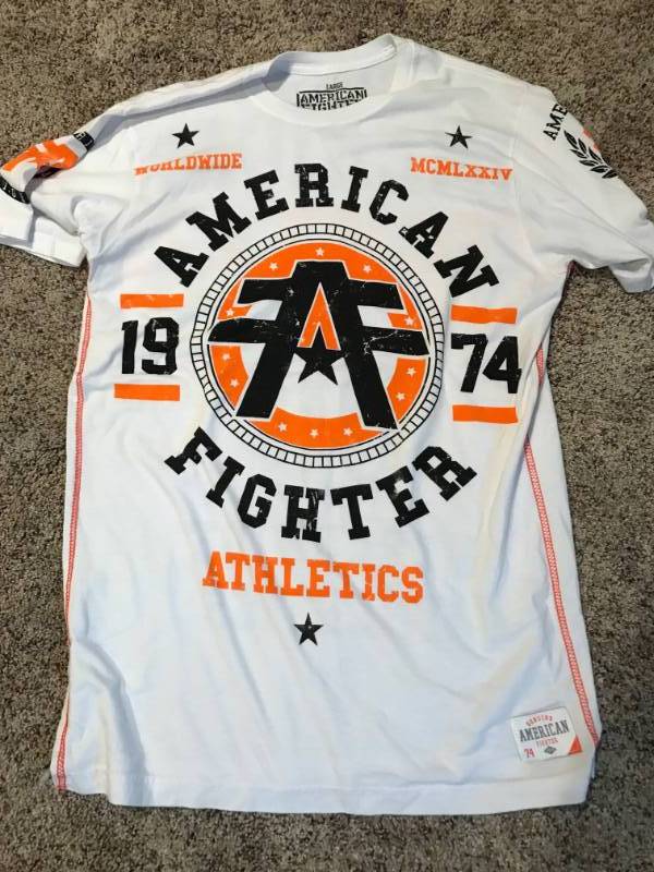 lot 2315 image: American Fighter by Affliction T Shirt Large