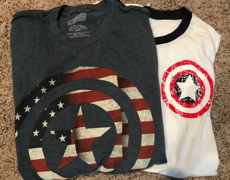 lot 2316 image: Captain America T Shirts Large
