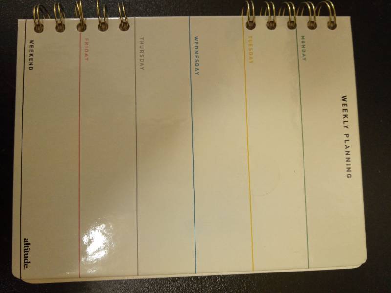 lot 2041 image: Weekly Planner Refill Pages with Gold Rings - Retail $12