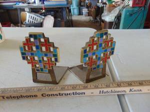lot 2108 image: Pair of Brass Book Ends