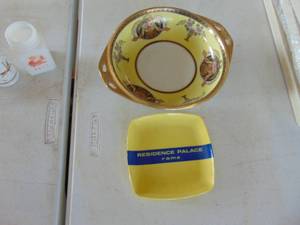 lot 2109 image: Golden Pheasant Platter by Nippon and Trinket Tray