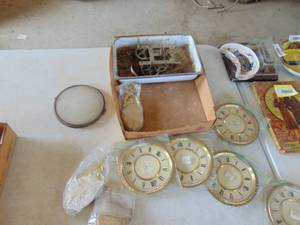 lot 2116 image: Selection of Vintage Clockwork Parts