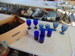 lot 2165 image: Selection of Cobalt Blue TumblersStemware and off blue Stemware