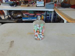 lot 2184 image: Jar of Marbles