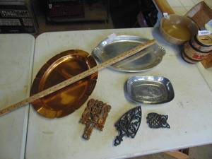 lot 2195 image: Trivets and Serving Tray - Wilton Aluminum Serving tray