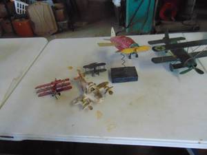 lot 2265 image: Airplanes-some hand carved