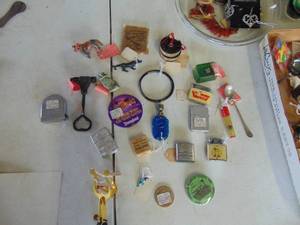 lot 2269 image: Selection of Small Items - Bottle Opener