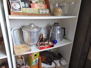 lot 2329 image: Contents of Shelves Decor and Hammered Aluminum