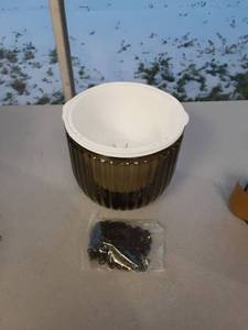 lot 11 image: Hanging Plastic Flower Pot with Drainage Holes - Retail $0