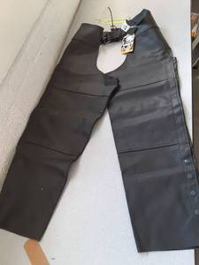 lot 231 image: BYKR Leather Motorcycle Chaps  - Retail $89