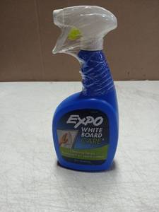 lot 39574 image: Expo White Board Care Cleaning Spray 22oz
