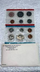 lot 3 image: 1972 US Mint Uncirculated Coin Set