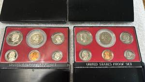 lot 15 image: 2 sets of 1979 US Proof Set Collection