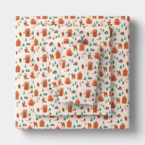 lot 3222 image: Queen Christmas Flannel Sheet Set Gingerbread Scene - Wondershop - Retail $35