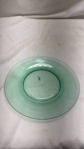 lot 402 image: Sea Green Glass Plate with Uranium Glow