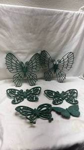 lot 411 image: Decorative Plastic Butterfly Wall Art