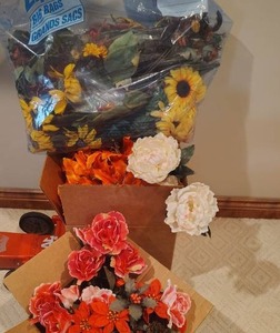 lot 1038 image: Large Bundle of Faux Flowers