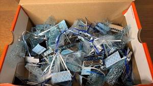 lot 1103 image: Binder Clip Place Card Holders in Blues, Black and Silver.