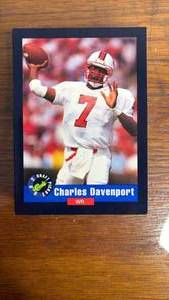 lot 1105 image: 1992 Draft Pick Football Cards