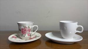 lot 1114 image: Gibson Pink Rose Tea Cup Set & Starbucks White Cup and Biscuit Set
