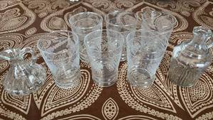 lot 1116 image: Charming Grape Cluster Etched Glasses (6) and (2)Cruet Bottles