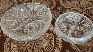lot 1119 image: Star Patterns Cut Crystal Bowl Approximately 6 and 8 Inches Diameter