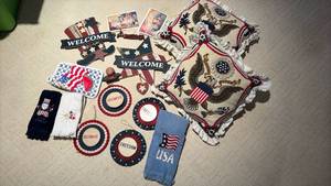 lot 1122 image: Fourth of July Bundle. Pillows, Postcards & Wall Decor