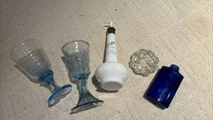 lot 1137 image: Vintage & Modern Blue Glass and Dresser Items
