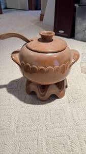 lot 1141 image: Frankoma Lazy Bones Cinnamon Tureen with Lid,Ladle (approximately eight cup capacity) and Rare Candle Warmer Stand