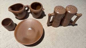 lot 1142 image: Frankoma Pottery Assortment includes Salt and Pepper Shakers and Cream & Sugar Set