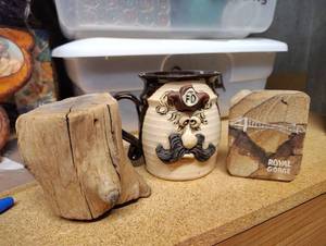 lot 3026 image: Various Collectibles