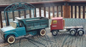 lot 835 image: Vintage Steel Toy Trucks