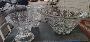lot 837 image: Cut Crystal Starburst Pattern Collection