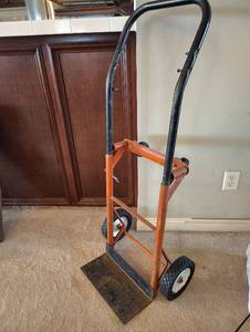 lot 842 image: 45 inch tall dolly with 14 Inch Scoop