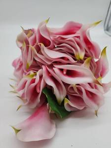 lot 68889 image: Artificial&nbspPink Calla Lily Bundle, 5 Bundle Stem Included  - Retail $35