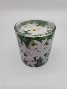 lot 68969 image: Club 92 White Floral Jasmine Scented Candle - Retail $12