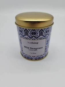 lot 68982 image: Trueliving Wild Seagrass Scented Candle - Retail $8
