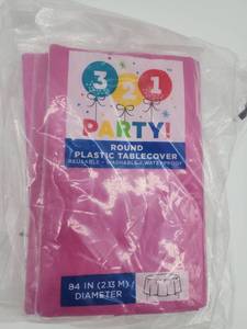 lot 69024 image: Hot Pink Round Party Tablecover, 4 Pack - Retail $0