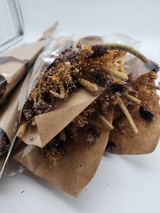 lot 69114 image: Natural Dried Purple Flower Bouquet Bundle - Retail $15