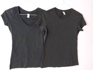lot 66971 image: APPEARS NEW - District Basic Black T-Shirts (Size Medium) 2 Pack