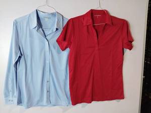 lot 66982 image: APPEARS NEW - Port Authority Womens Button-Down Shirts, Light Blue & Red.(Size Large) 2 Pack