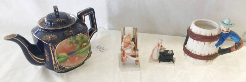 lot 5716 image: Hand Painted Teapot - Mug and Collectibles