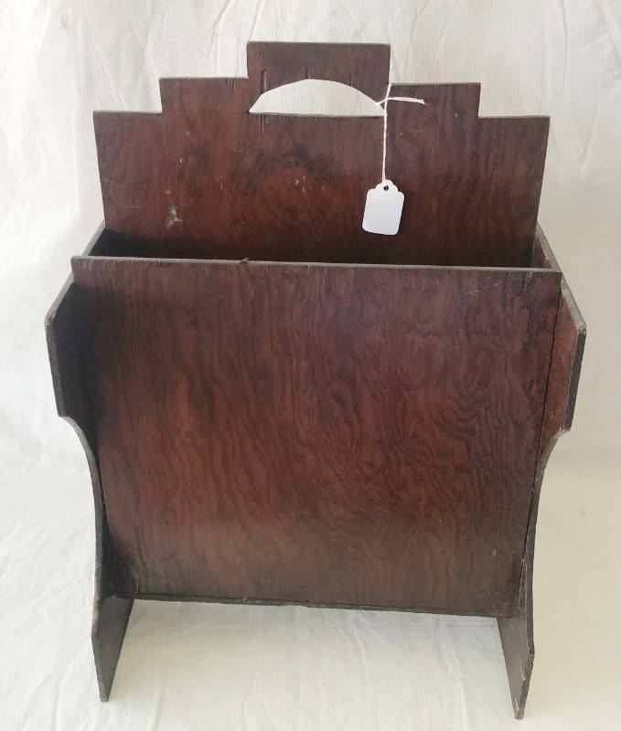lot 5738 image: Wooden Magazine Rack