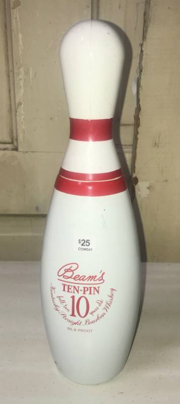 lot 5804 image: Beams TEN-PIN Jim Beam Decanter - WOW